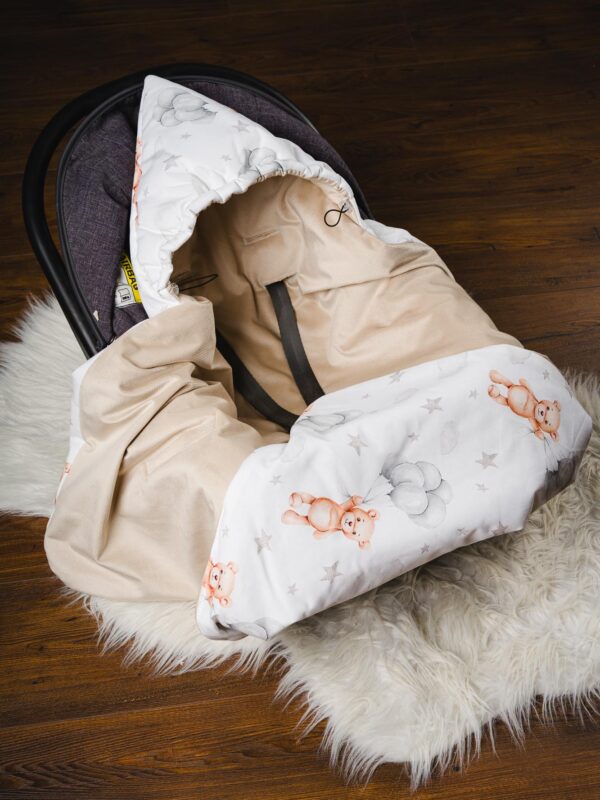 Otulacz do fotelika Misie z balonami beż