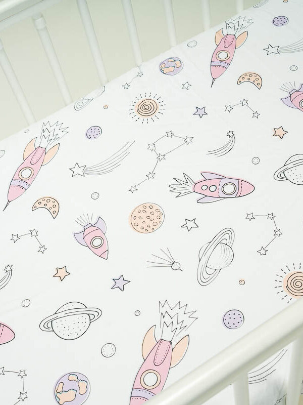 Prześcieradło na gumkę Kosmos różowy